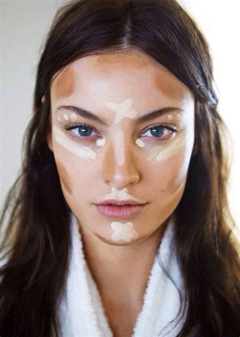 How To Make Your Face Look Thinner With Makeup - Fashion Daily