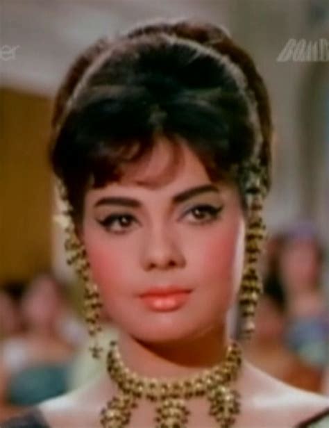 Hollywood bollywood tollywood kollywood sandalwood nollywood actress latest hd images. mumtaz actress | Old Actresses Photos: Mumtaz Old Actress | Indian bollywood actress, Vintage ...