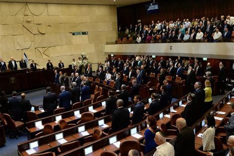 Knesset Approves First Reading Of Bill To Dissolve Government Jns Org