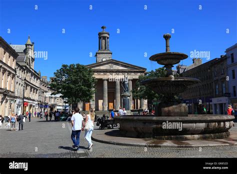 Scotland City Centre Of Elgin Fountain And Church Saint Giles Sant