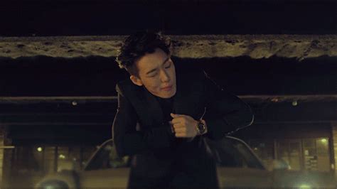 iKON oleh h.asnhhjj