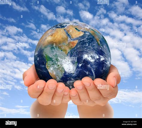 Hand Hände Ökologie Umweltschutz Globus Planeten Erde Welt