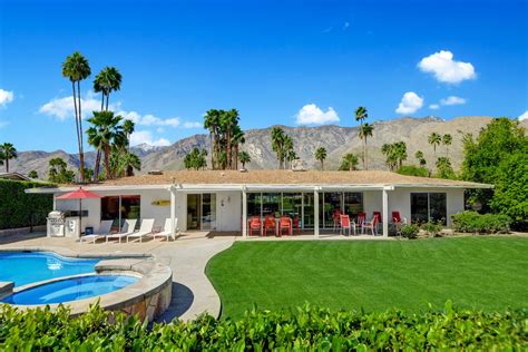 Walt Disneys Technicolor Dream House Asks 11m In Palm Springs Curbed