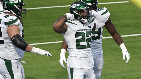 Jets Early Position Battles Who Leads The Rb Room