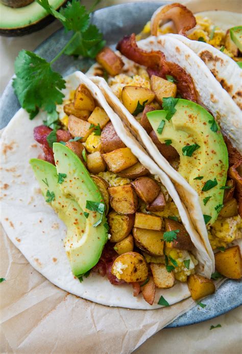 A simple and fun breakfast recipe everyone will love! Mexican Breakfast Tacos - Kim's Cravings