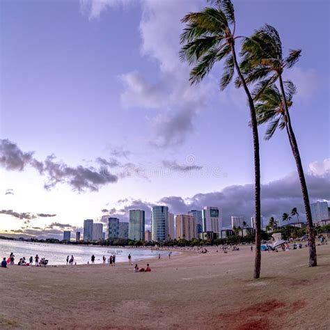 Sunset At Waikiki Beach On Oahu Hawaii Stock Image Image Of Hawaii