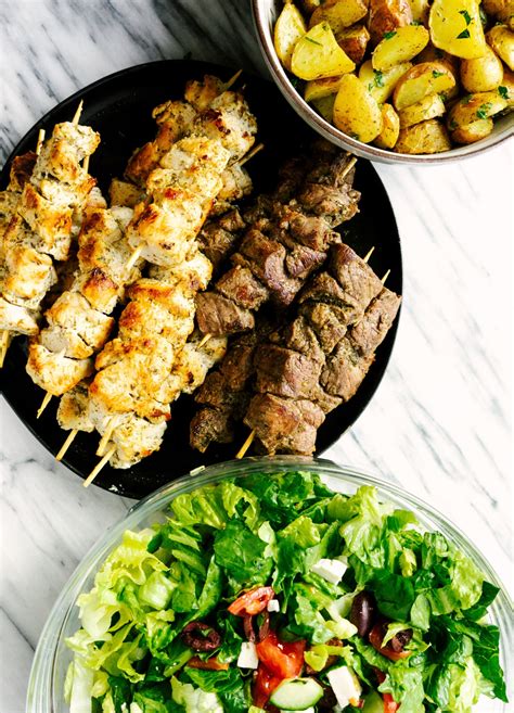 Think you don't have time to throw a dinner party? Easy Greek Dinner Party Menu - Mad About Food