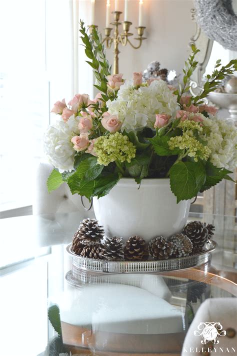 Simple Steps To Create A Grand Flower Arrangement Kelley Nan