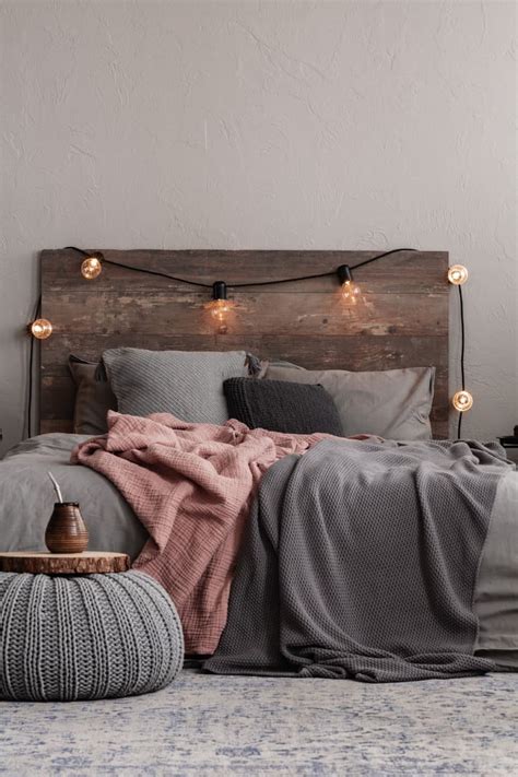 15 Captivating Grey And Pink Bedroom Ideas