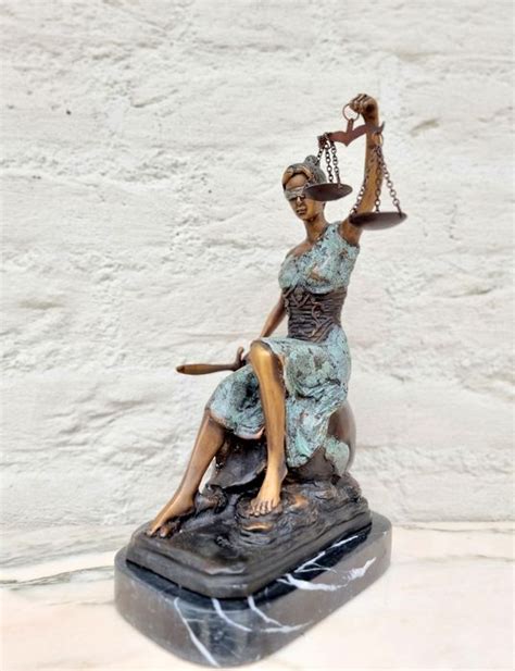 Sculpture Lady Justice Bronze Catawiki