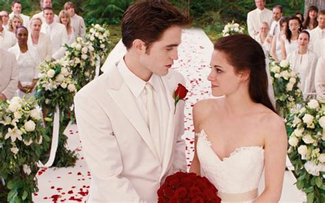 Bella Swan And Edward Cullen Wedding Wallpaper