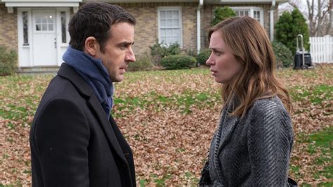 Review In ‘the Girl On The Train A Boozy Emily Blunt Never Winks