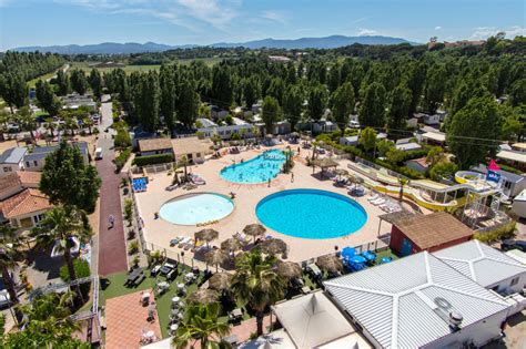 Campingplatz Provence Alpes C Te Dazur Und Sterne Mit Aquapark Campings Luxury