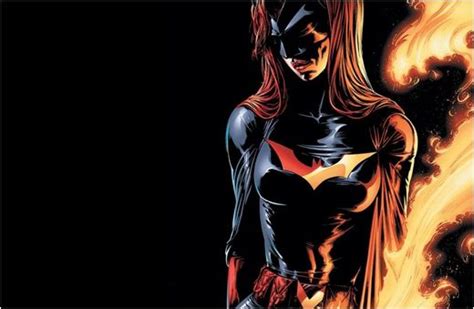 25 Wallpapers Of Famous Female Superheroes Batwoman