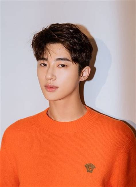 Byeon Woo Seok To Co Star With Kim Yoo Jung In Netflix Series The