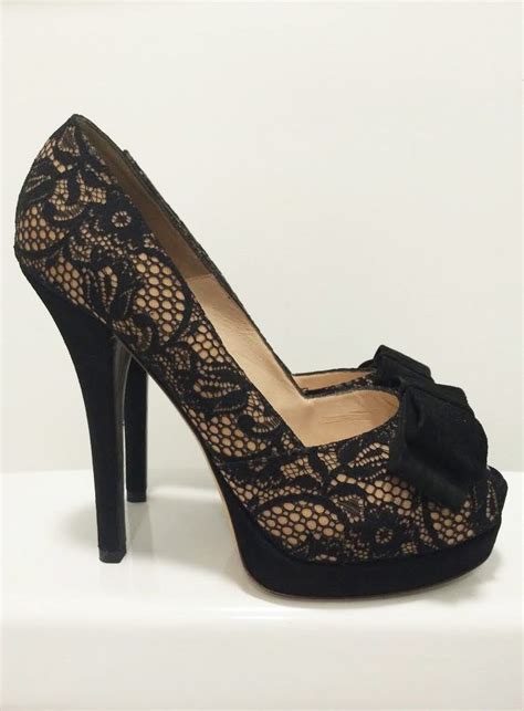 Fendi Black Lace Pump I Dont Even Wear Heels But These Are Cute