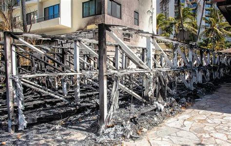 Man 48 Arrested On Suspicion Of Arson In Waikiki Surfboard Racks Fire Honolulu Star Advertiser