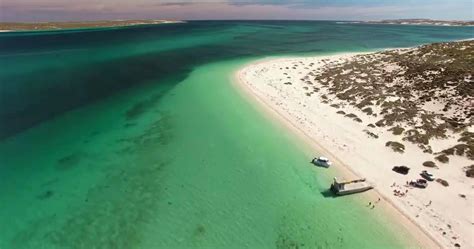 Castaway In Shark Bay Is This Australias Most Beautiful Desert Island