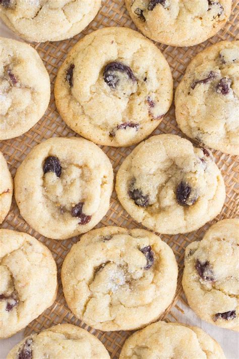 Old fashioned soft raisin filled cookies. Raisin Puffs recipe image thegoldlininggirl.com 16 | Raisin cookie recipe, Raisin filled cookies ...
