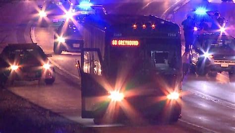 Suspect In Custody After High Speed Chase On Greyhound Bus Police Say