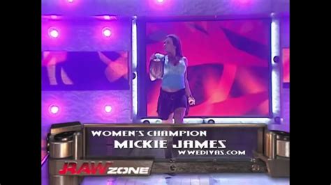 Wwe Mickie James Entrance Raw 5222006 Youtube