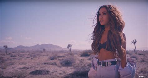 Ariana Grande Into You Music Video Singer Premieres The Perfect Summer