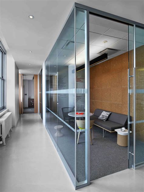1 685 просмотров 1,6 тыс. Inspiring Office Meeting Rooms Reveal Their Playful Designs