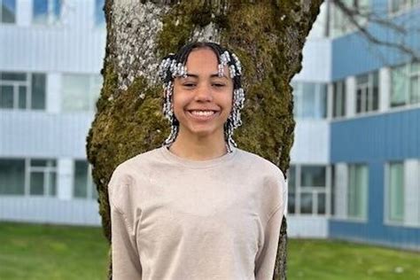 Federal Way Mirror Female Athlete Of The Week Of April Cassandra