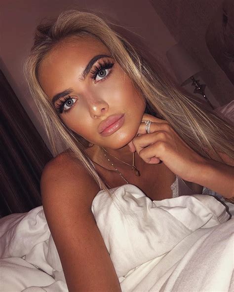 How Perfect Is This Face Daisey Odonnell Is Stunning Blonde