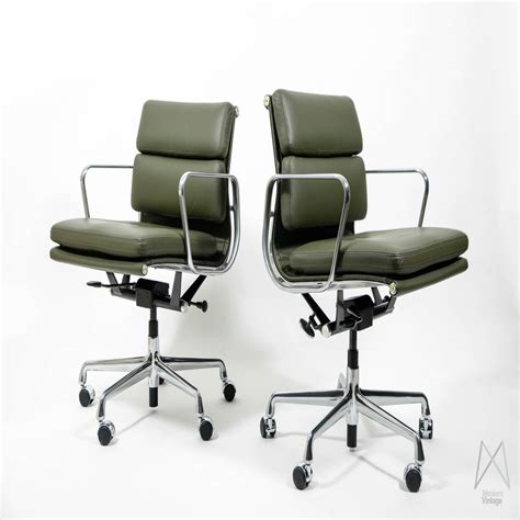 The highest determining factors of value with the eames soft pad alu low back chair is age, condition and model type. Modern Vintage Amsterdam - Original Eames Furniture ...