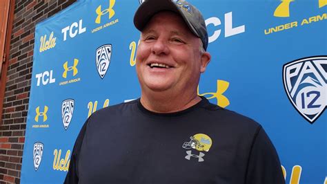 Chip Kelly Before Practice Sept 23 Youtube