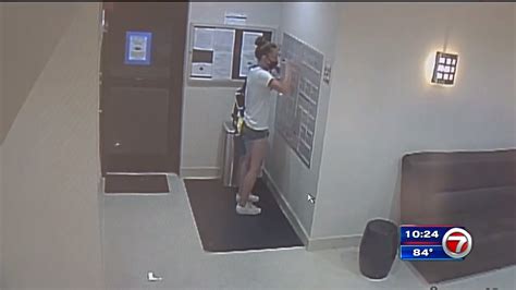 Woman Breaks Into Mailboxes In Miami Apartment Building Wsvn 7news Miami News Weather