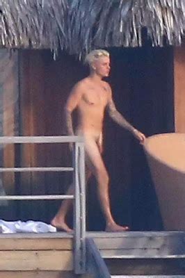 FOTOS De Justin Bieber Desnudo En Bora Bora Encienden Internet Fotos