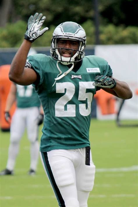 Check Out Philadelphia Eagles Running Back Lesean Mccoy In A Live