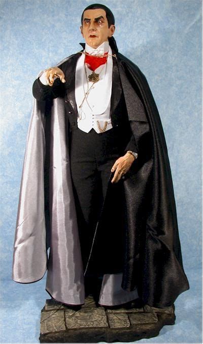 Sideshow Collectibles Limited Edition Count Dracula 14 Scale Figure