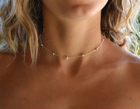 Single Pearl Necklace Dainty Pearl Necklace Bridesmaid Gift Etsy