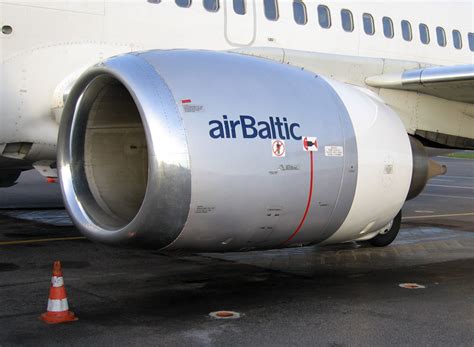 Fileairbaltic Boeing 737 500 Turbine Wikimedia Commons