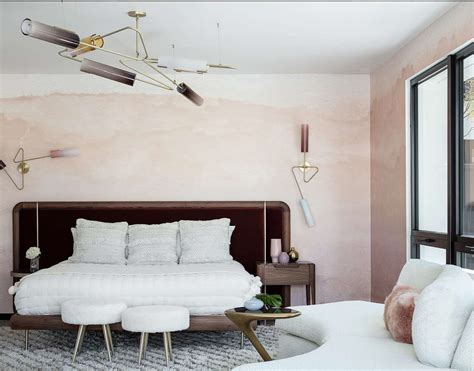 15 Ways To Decorate With Pink In The Bedroom