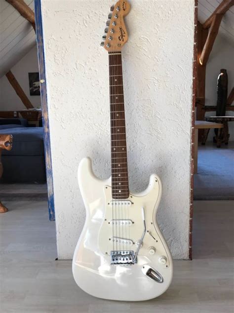 Fender Squier Stratocaster Bullet Series Electric Catawiki