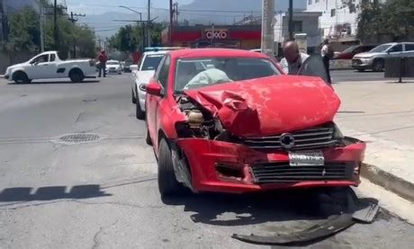 Choque deja un lesionado en el centro de Monterrey POSTA Nuevo León