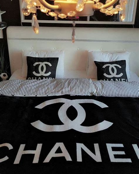 Chanel Bedroom Glam Bedroom Bedroom Sets Room Decor Bedroom Bedding