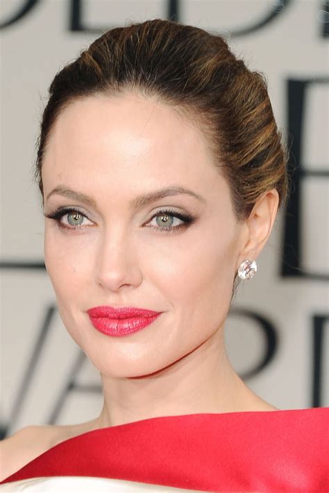 elle cover star angelina jolie s all time most glamorous beauty looks angelina jolie eyes