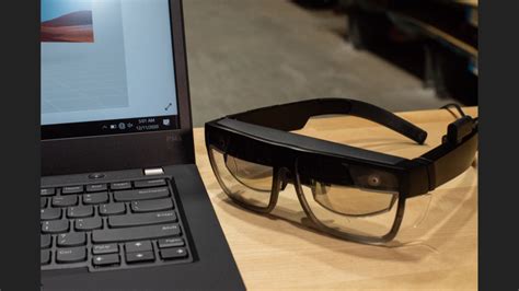 Lenovos Thinkreality A3 Smart Glasses Can Appear At Five Virtual