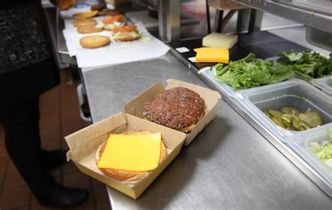 Mcdonalds To Use Fresh Meat Instead Of Frozen Patties