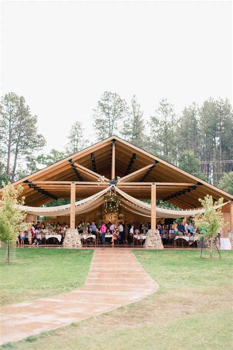 Rustic South Dakota State Park Wedding Outdoor Wedding Venues Barn