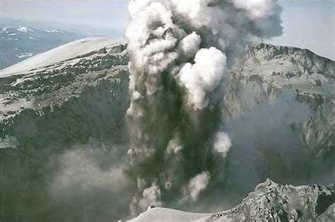 Mount Saint Helens Reloading For Future Eruption Recent Photo 51813