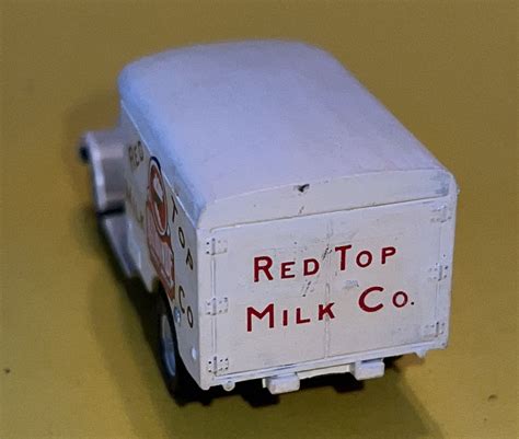Ho Scale Red Top Milk Delivery Truck Roco Made In Austria 187