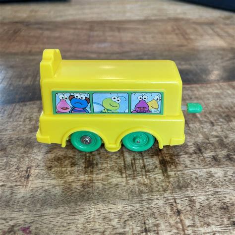 Playskool Sesame Street Alphabet Roadway With Working Bus Complete W