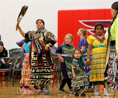 Dressmaker Showcases Iconic Regalia Of Ojibwe Heritage Brainerd