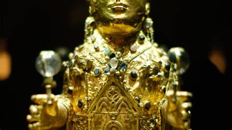 Holy Foreskin A Brief History Of Stolen Catholic Relics Mental Floss